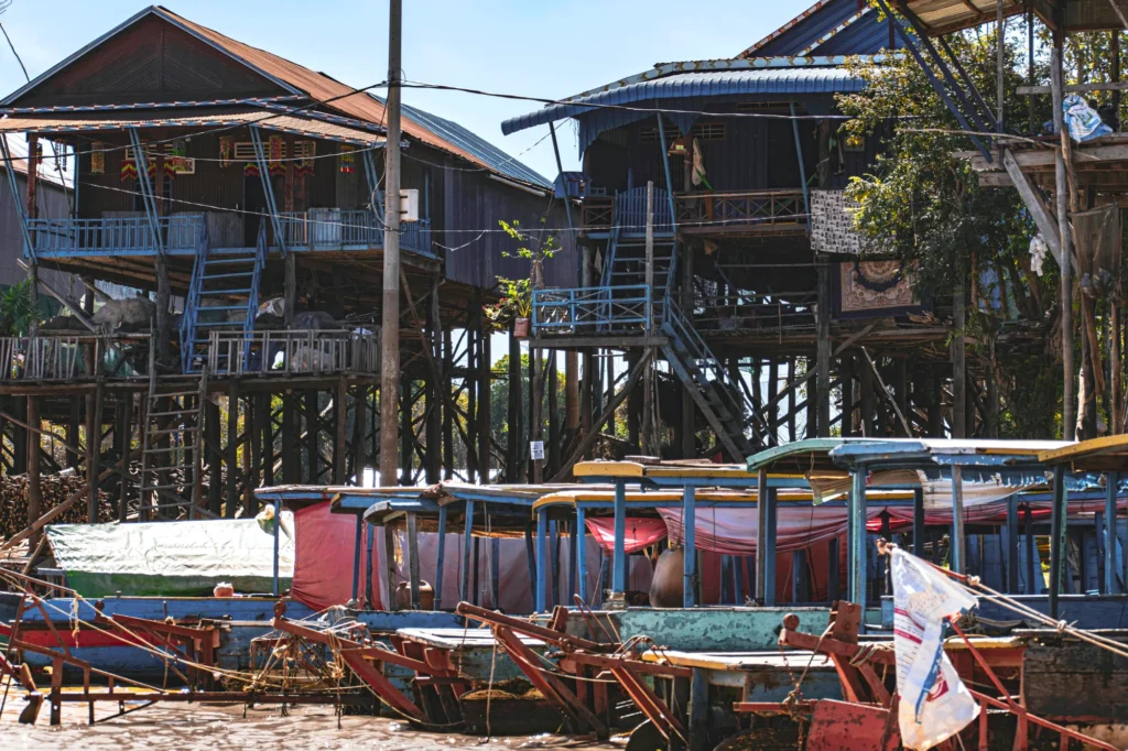 KAMPONG PLUK pexels-karolina-2031292-32978025